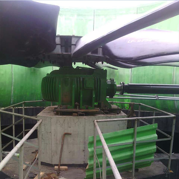 LF-98��100��104����s���L(f��ng)�C(j��)